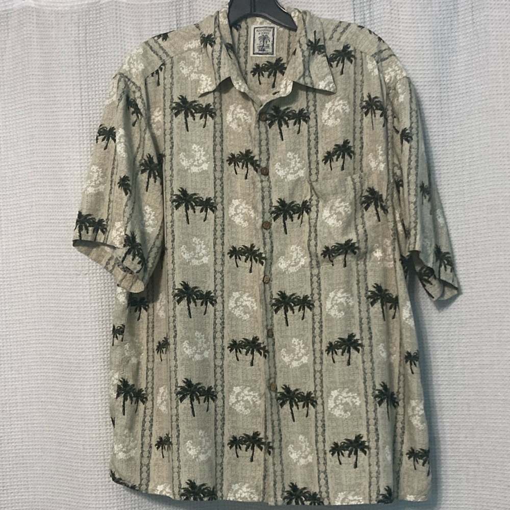 Bottom down shirt